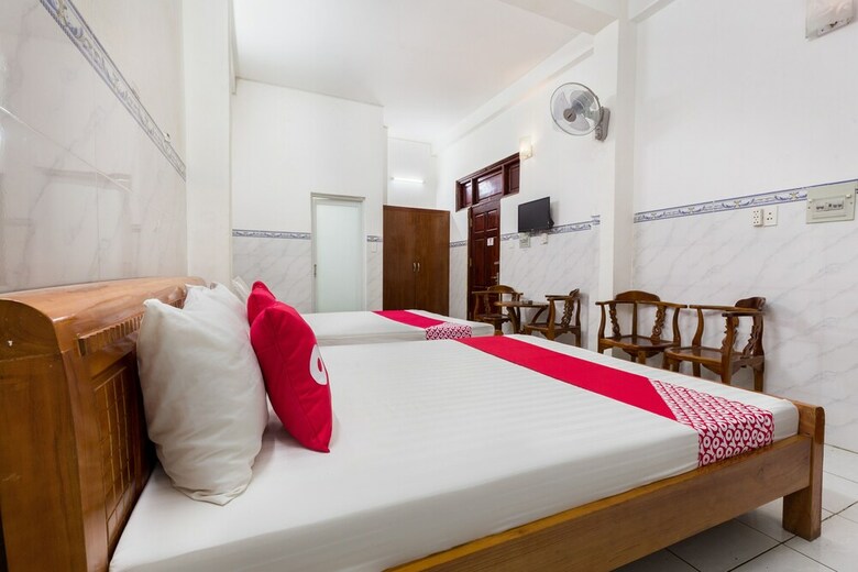 Oyo 996 Hoang Tuan Hotel
