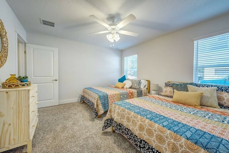 Villa Beach Escape One - Luxury Townhome