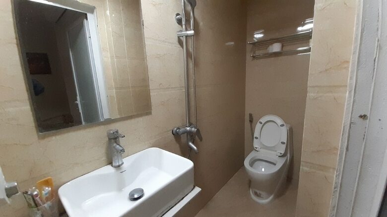 Oyo 1000 Az Hotel