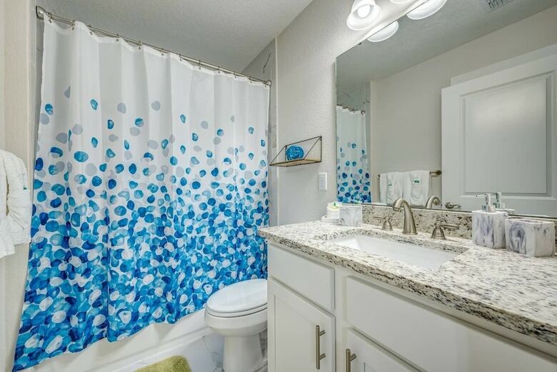 Villa Beach Escape Four - Luxury Townhome