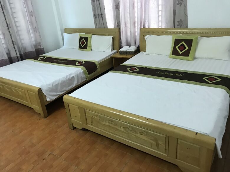 Oyo 1005 Palace Hotel