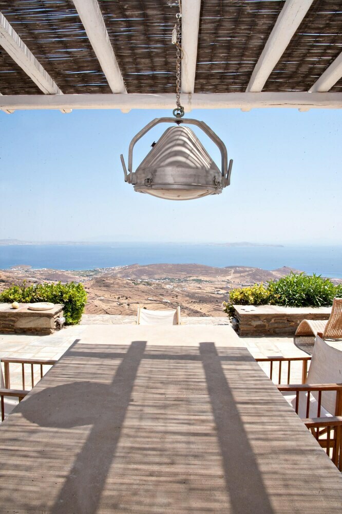 Apartamento Triandaros Villa With Pool