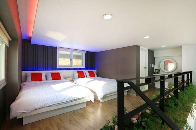 Apartamentos Space M