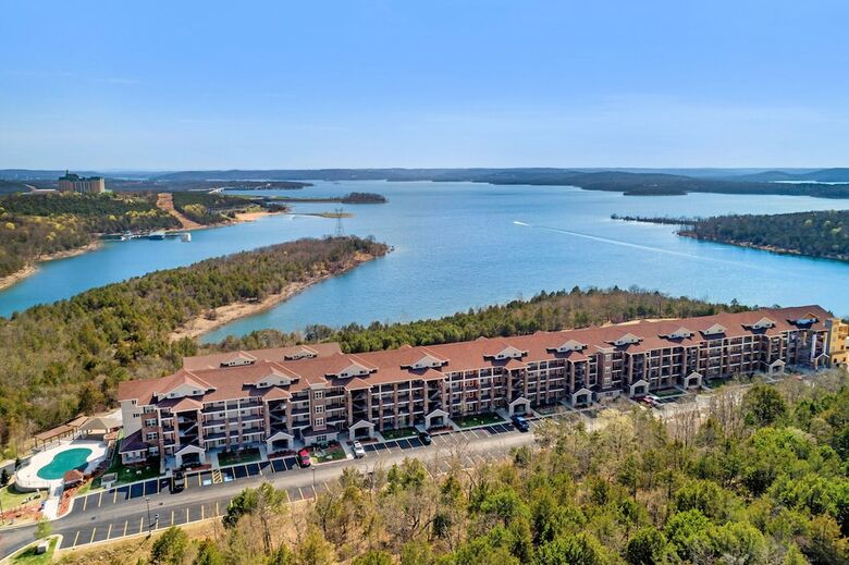 Hotel Majestic At Table Rock