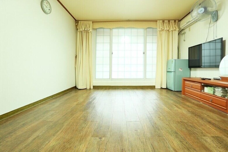 Apartamentos You And Me Pension