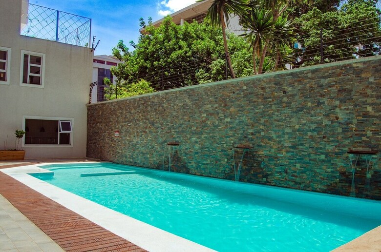 Hotel Kiluwa Apartments & Spa