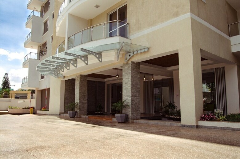 Hotel Kiluwa Apartments & Spa