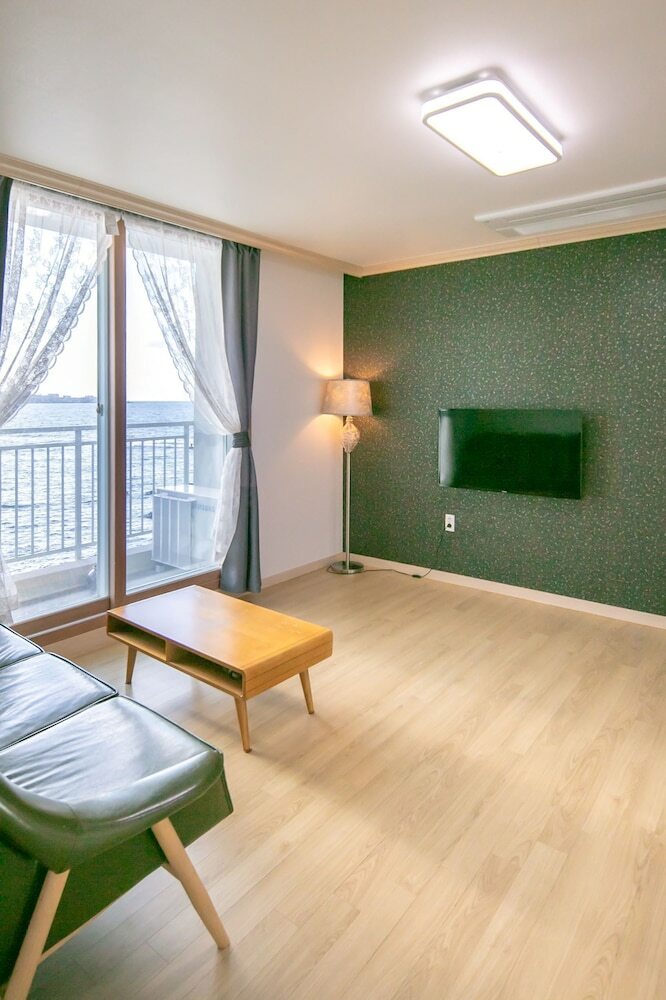Hello Sea Pension