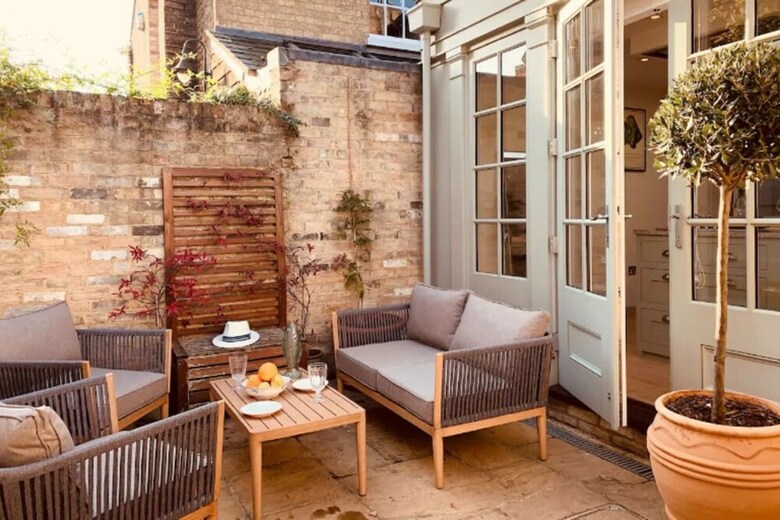 The Midsummer Common - Modern & Spacious 2bdr House With Garden