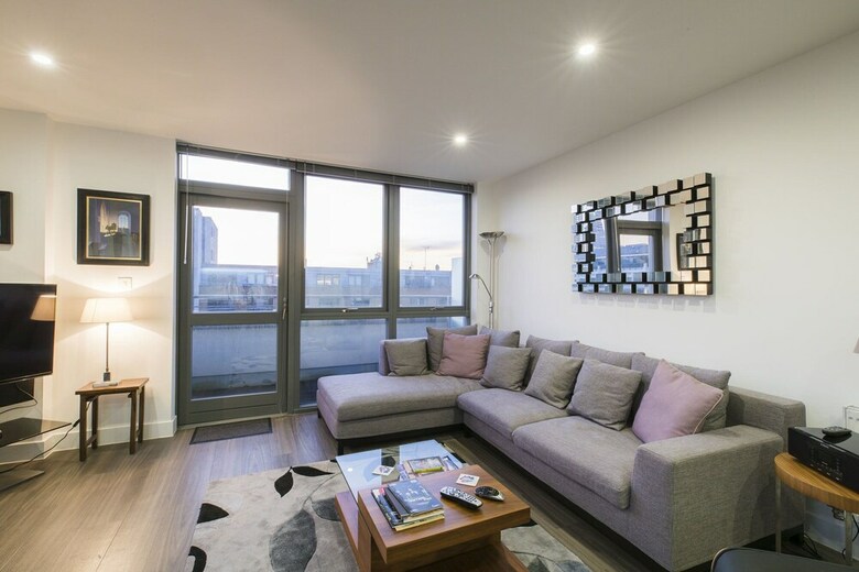 Apartamento Trendy Islington Flat For 2 W/ Patio