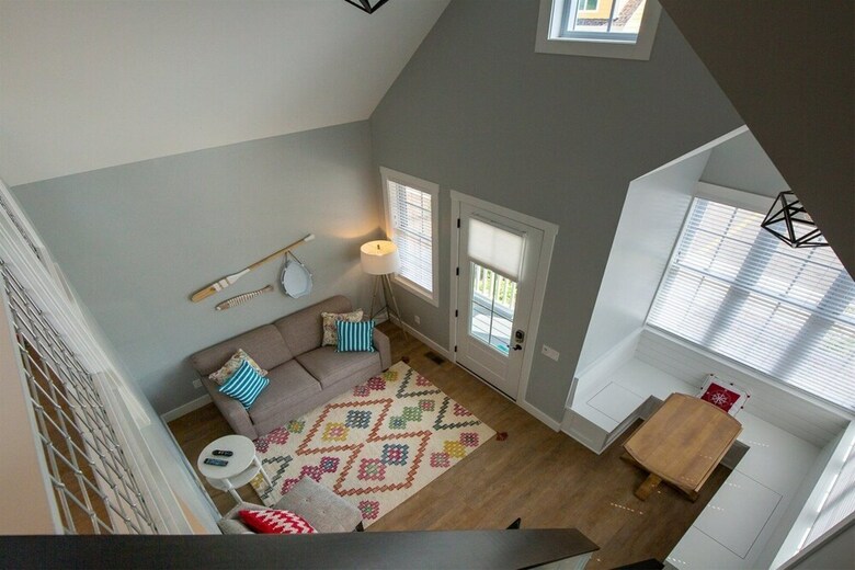Cozy Quarters Villa #228
