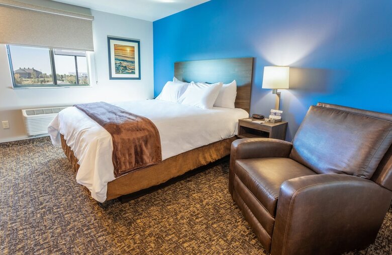 My Place Hotel Dahlgren King George