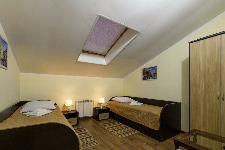 Hotel Green Star