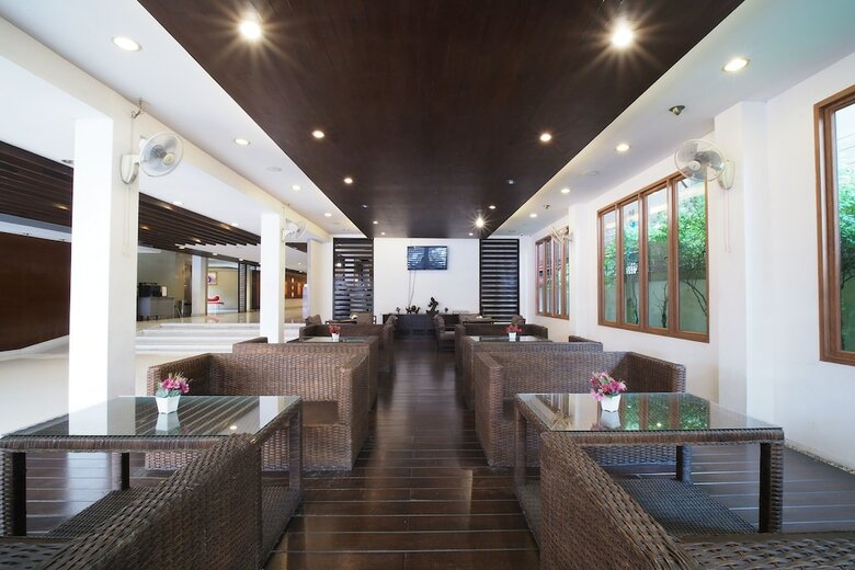 Hotel Oyo 882 The Moonlight Serviced Apartment
