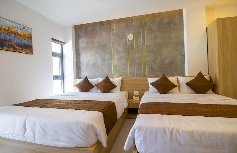 New Light Hotel