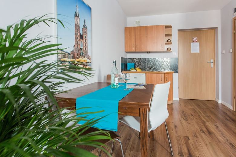Apartwawel