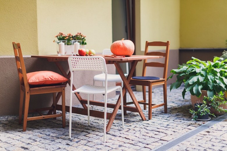 Apartwawel