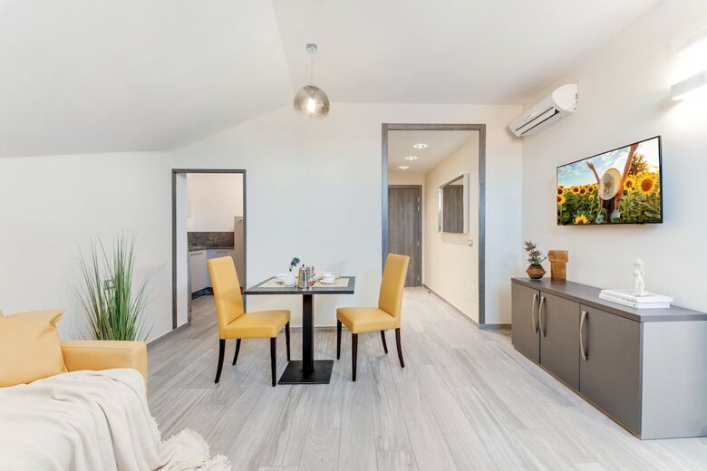 Posada Romagna Suite Hotel