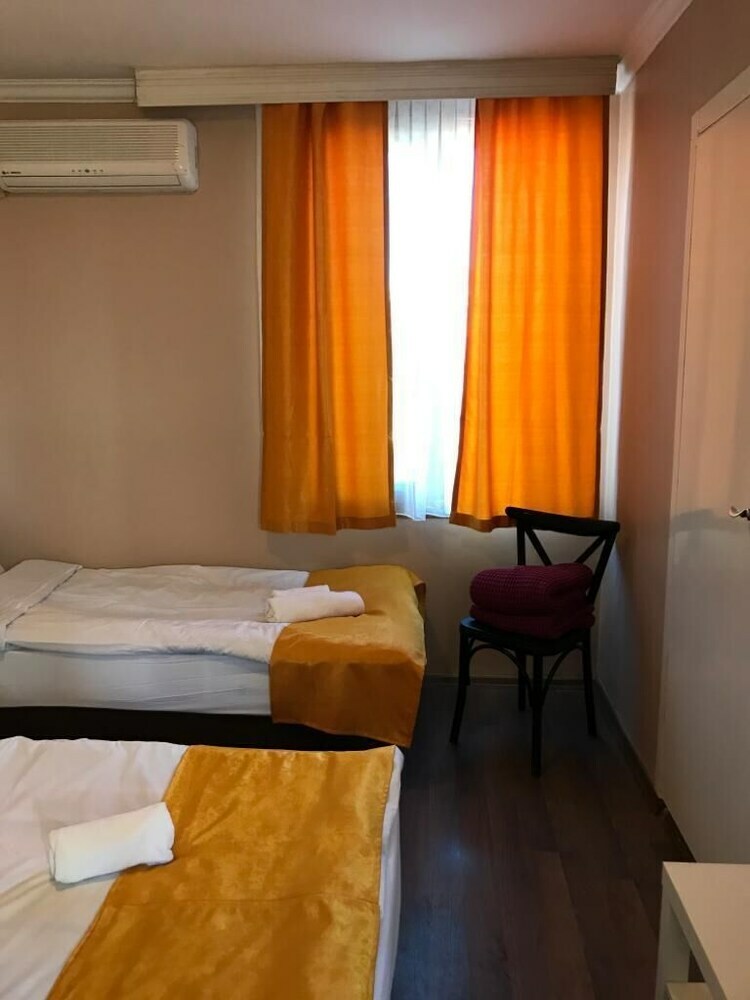 Hotel Fesle?en Otel