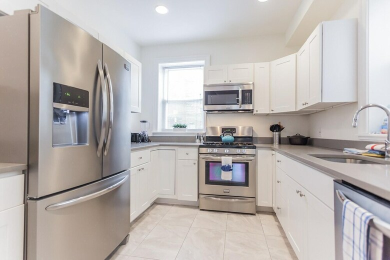 Villa 2342 Catharine