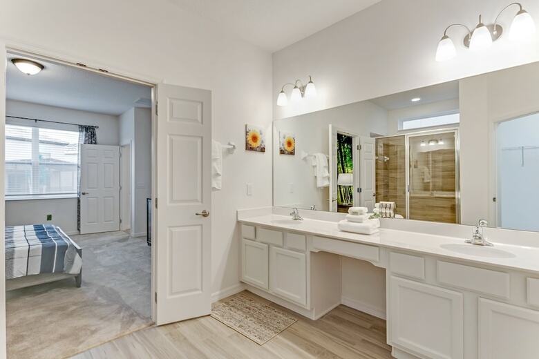 6028bod 14 Bedroom 11 Bathrrom