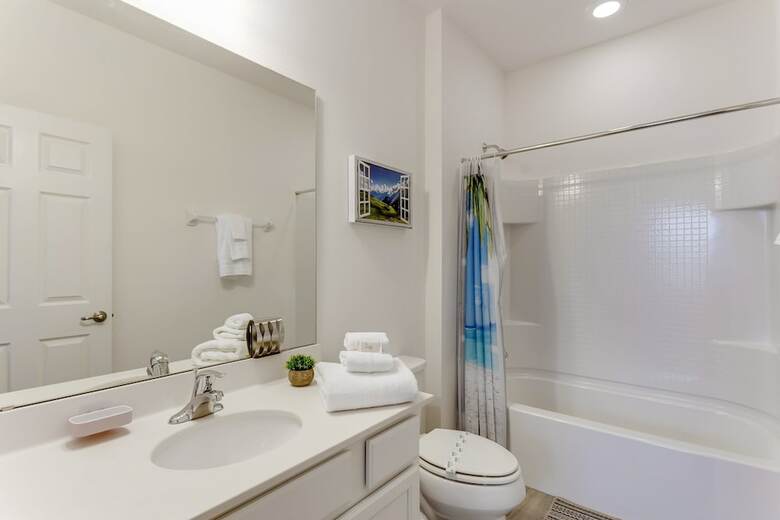 6028bod 14 Bedroom 11 Bathrrom
