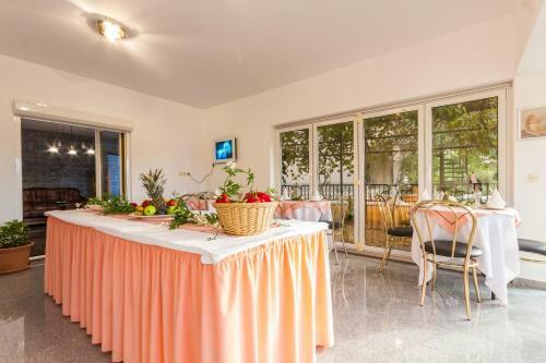 Hostal Apartments And Rooms Michaela