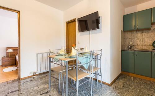 Hostal Apartments And Rooms Michaela