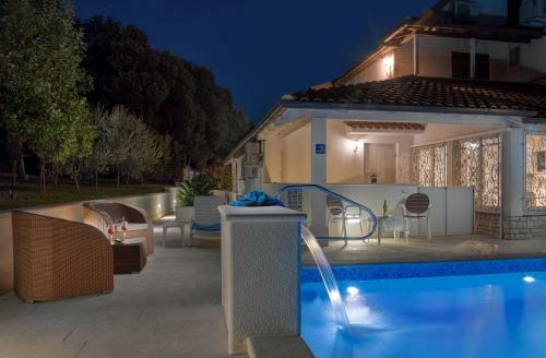 Apartments Rafaj