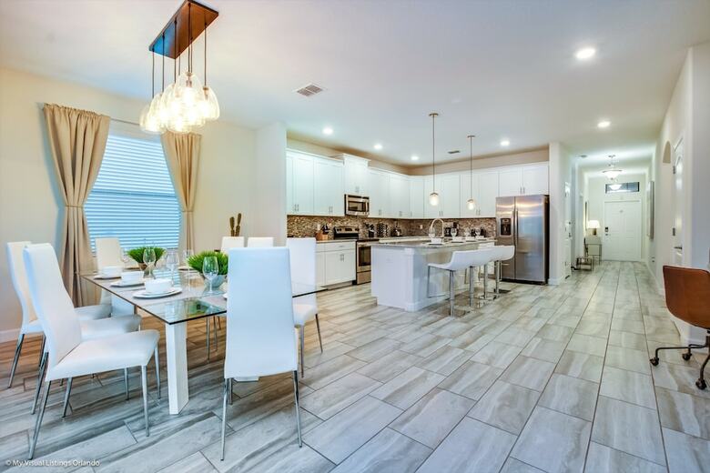 5416sc Luxury 6 Bedroom 4.bath Home With Spa