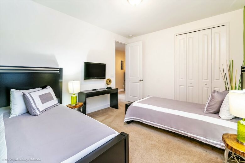 Villa 7770ll Ultimate Reunion Home