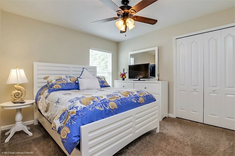 Fantastically Decorated 4 Bed 3 Bath