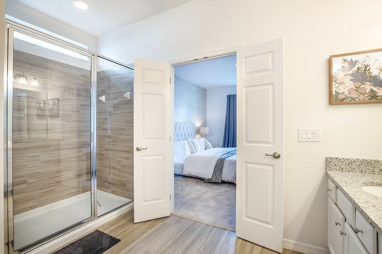 6004ogl 14 Bedroom 11 Bathrrom