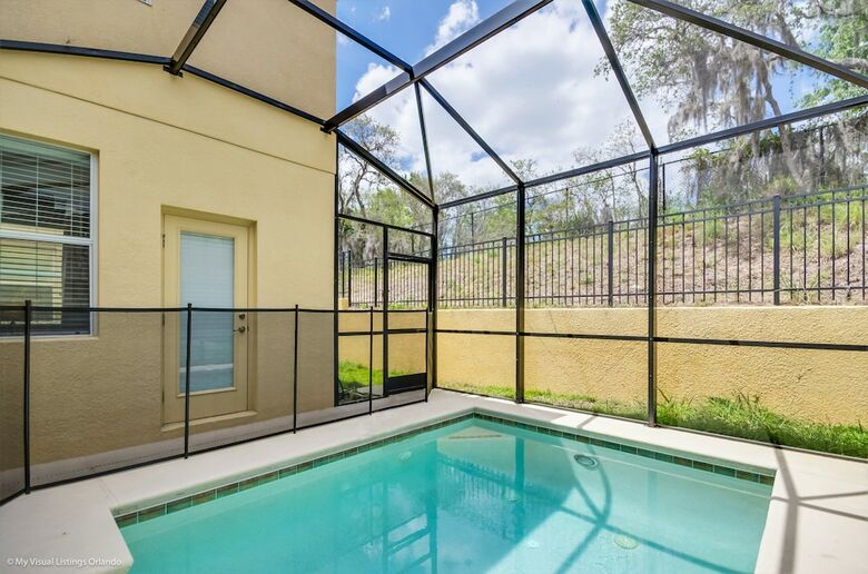 Fantastic Resort 5 Bed 5 Bath Villa With Pool