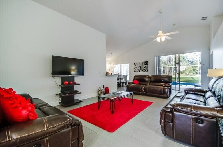 633tc Modern 3 Bedroom Villa