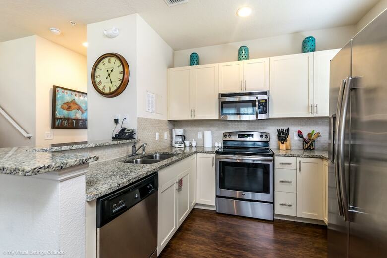 Lucaya Village Resort 4 Bedroom Townhome
