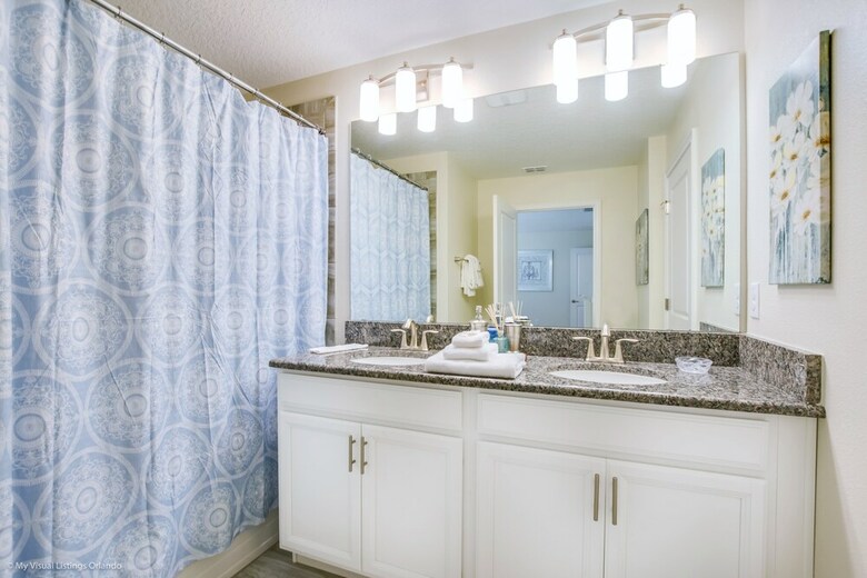 Luxury Champions Gate 4 Bedroom Town Home