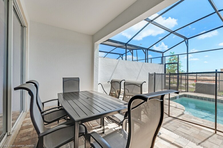 1533cpc Solara Resort