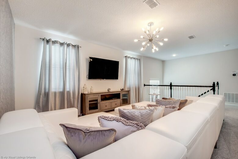 1504 New Luxury 6 Bed Villa With Pool/spa