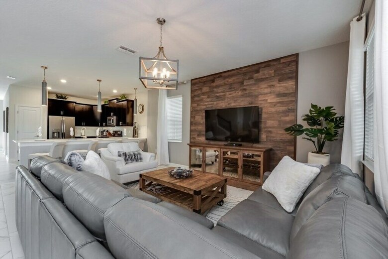 8805cruden