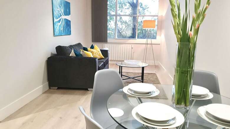 Heathrow Apartments By Manhattan