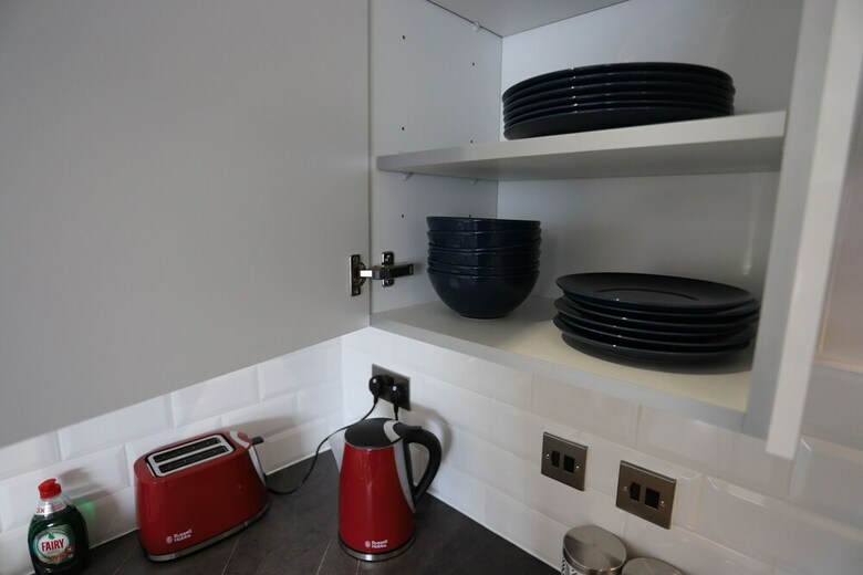 Apartamentos Nec Airport Shortstay