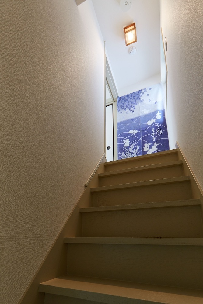 Apartamentos Kamata Colorbee Family House