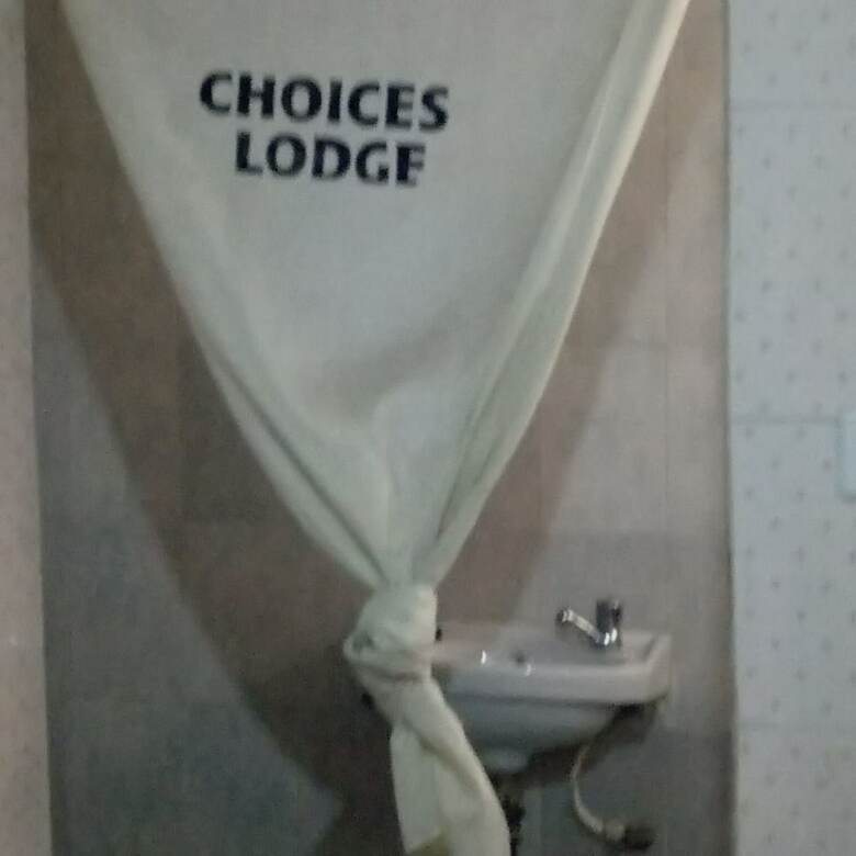 Hotel Choices Highway Lodge