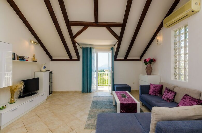 Apartment Alba