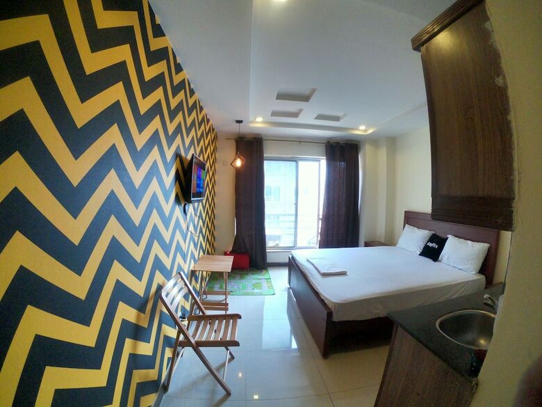 1 Bedroom Apartment, Netflix, Bahria