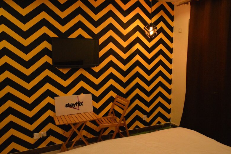 1 Bedroom Apartment, Netflix, Bahria