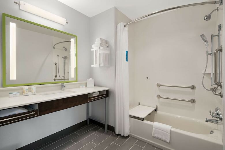 Hotel Hampton Inn & Suites Raleigh Midtown, Nc