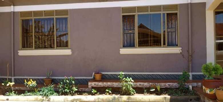 Bed & Breakfast Helen's Guesthouse