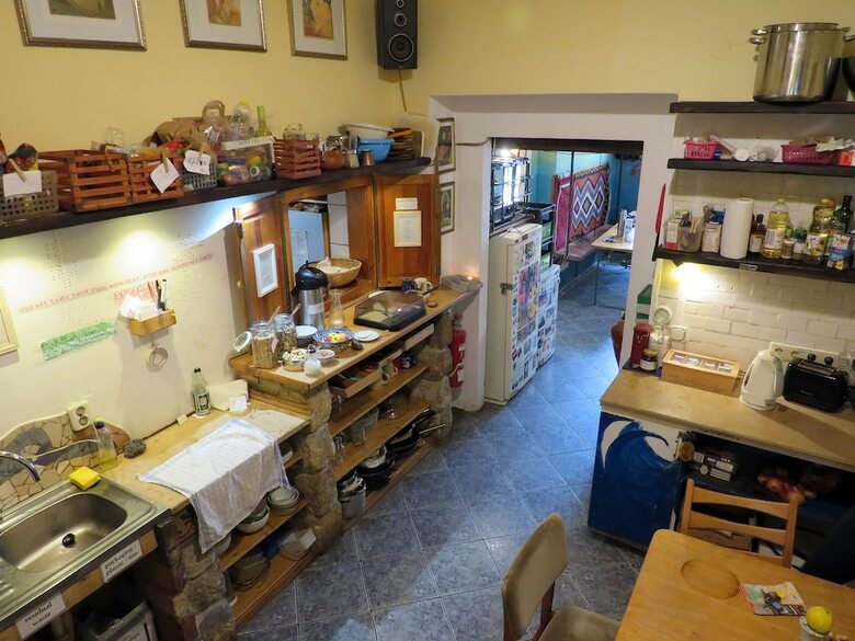 Hostal Lollis Homestay - Hostel